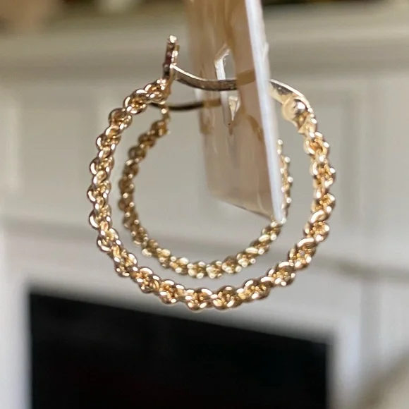 vintage yellow gold over 925 sterling silver hoop earrings. - Picture 7 of 15